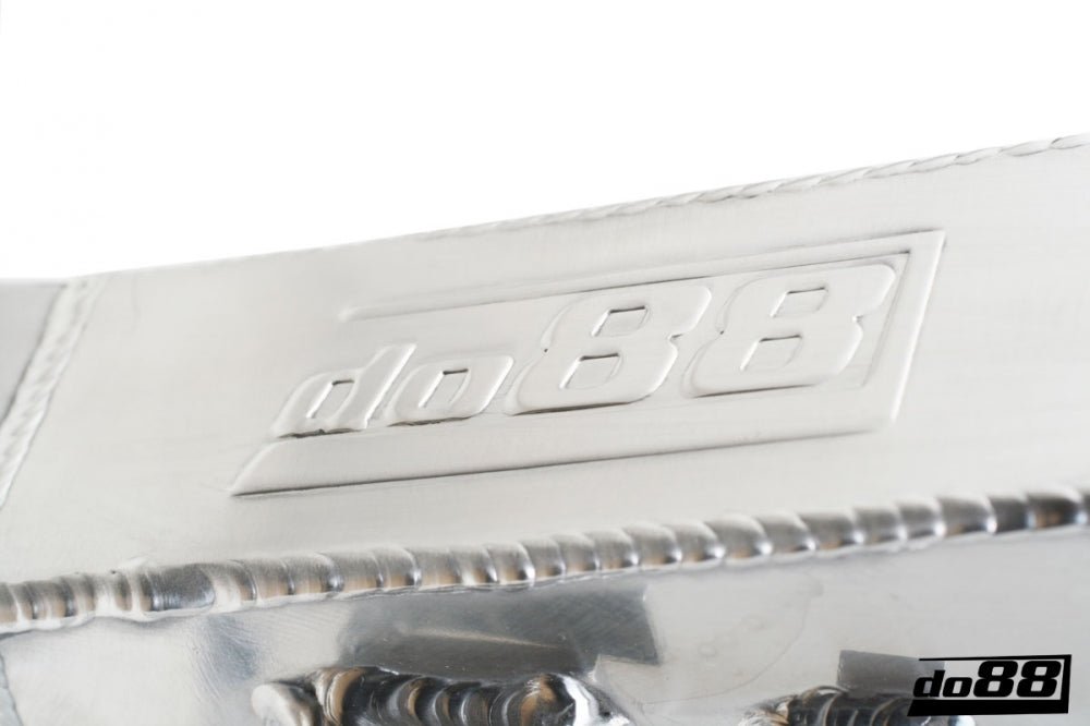 DO88 Aluminium Radiator (BMW E9X M3) - Clubsport Garage