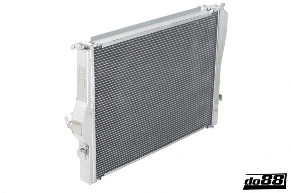 DO88 Aluminium Radiator (BMW E9X M3) - Clubsport Garage
