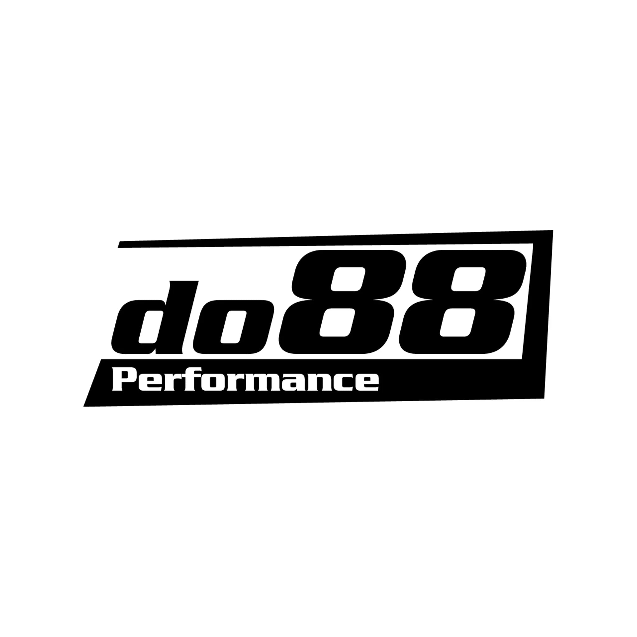 DO88 - Clubsport Garage