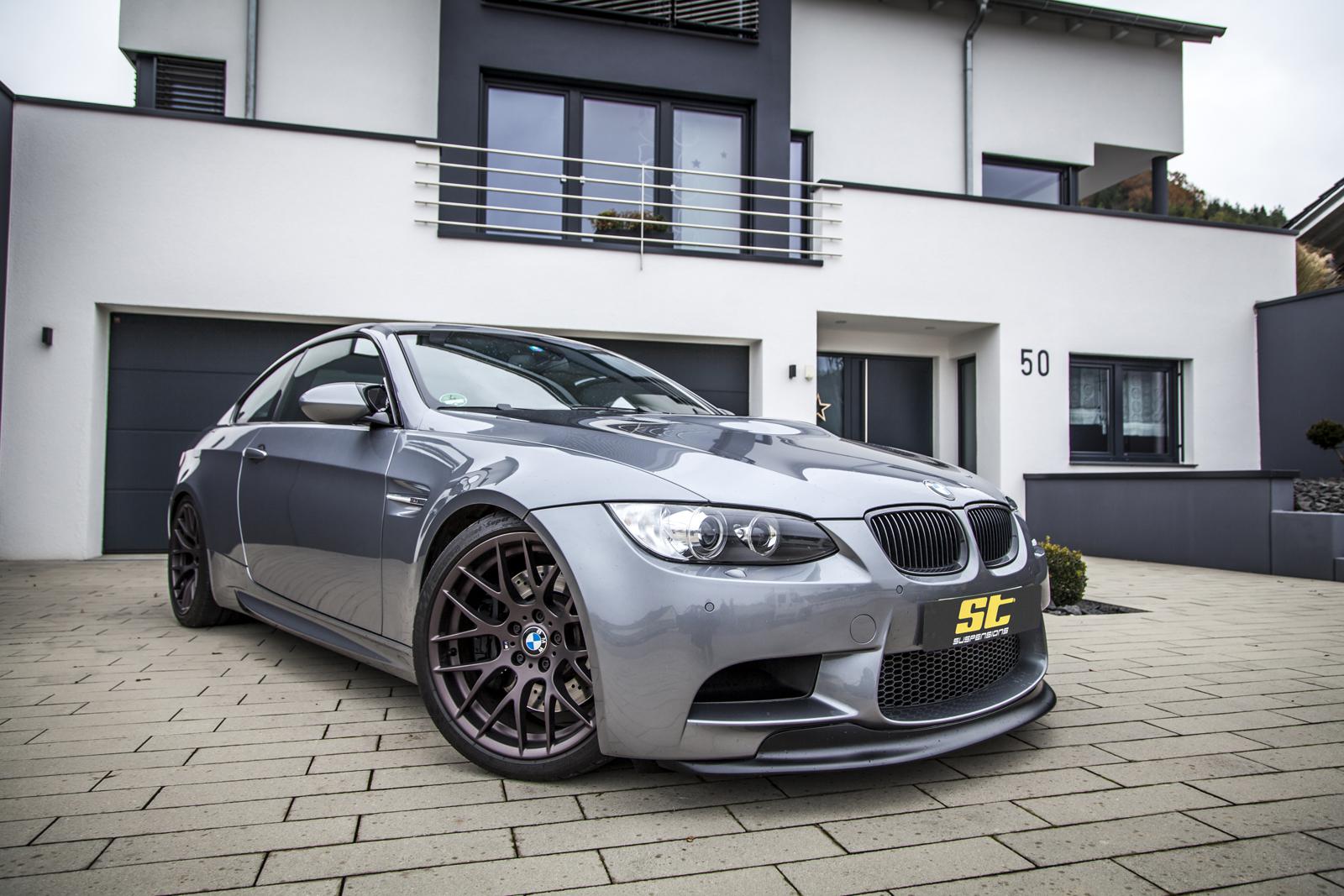 ST XTA サスペンションキット BMW 3er (E92) ST XTA サスペンションキット BMW 3er (E92)