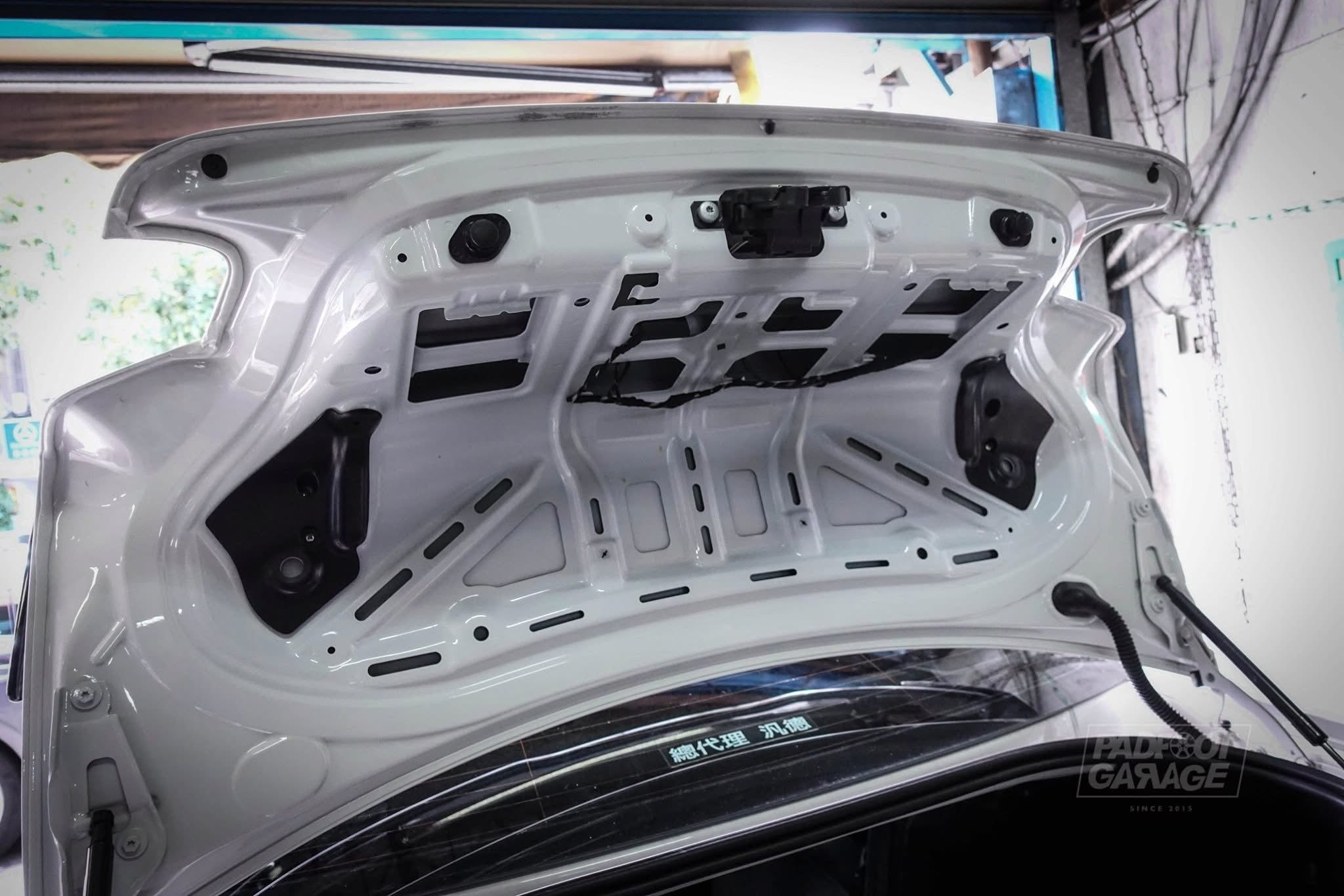 Genuine BMW F87 F22 Rear Wing Adaptor Kit - Clubsport Garage