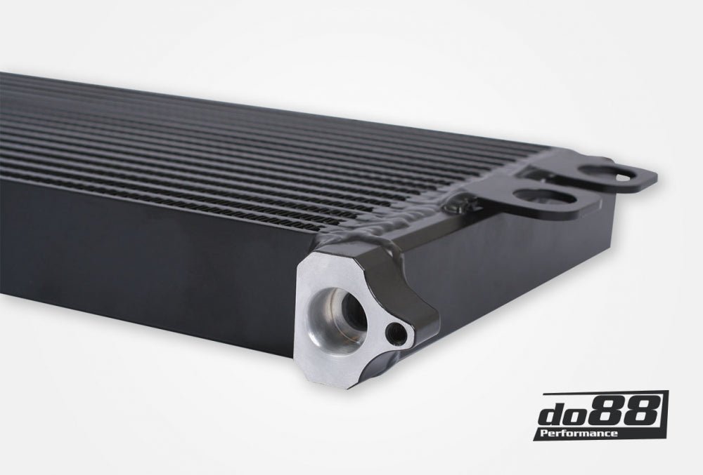 DO88 Engine Oil Cooler (BMW F8X M2C / M3 / M4) - Clubsport Garage