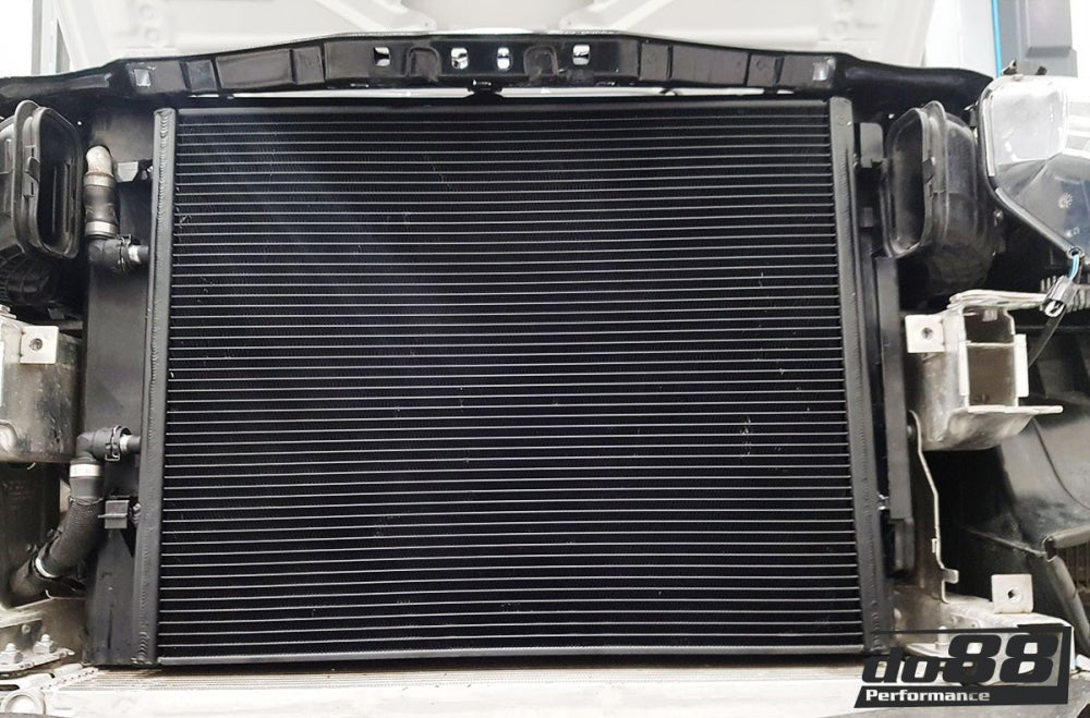 DO88 Front Chargecooler Radiator (BMW F8X M2C / M3 / M4) - Clubsport Garage